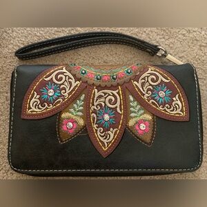 P&G wallet/ wristlet